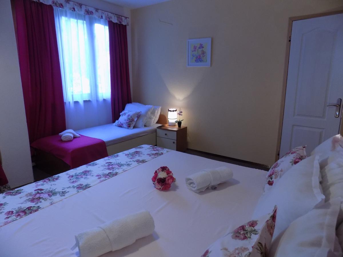 Rali Apartments Kiten  Eksteriør bilde